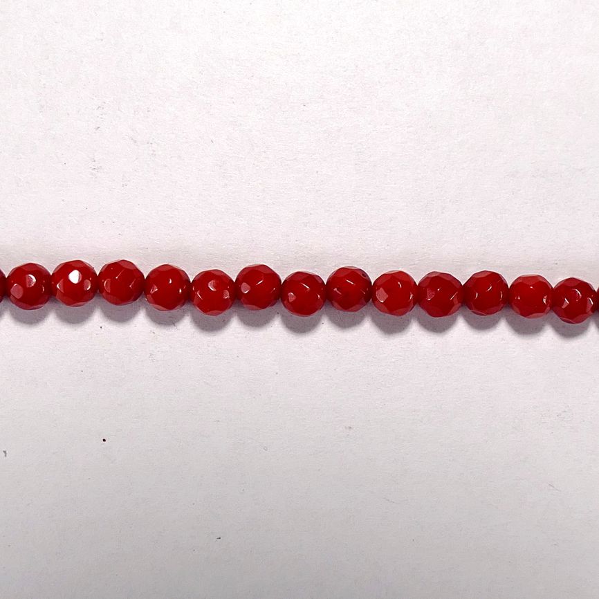 Бусина из коралла красного, облагороженного, фигурная, 4 мм (шар, граненая)