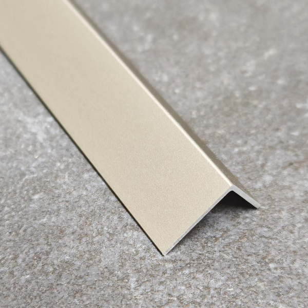 Угол 12,5*9мм остр. "DO-4" 2,7м Шампань св. (серый) мат. анод. алюм.