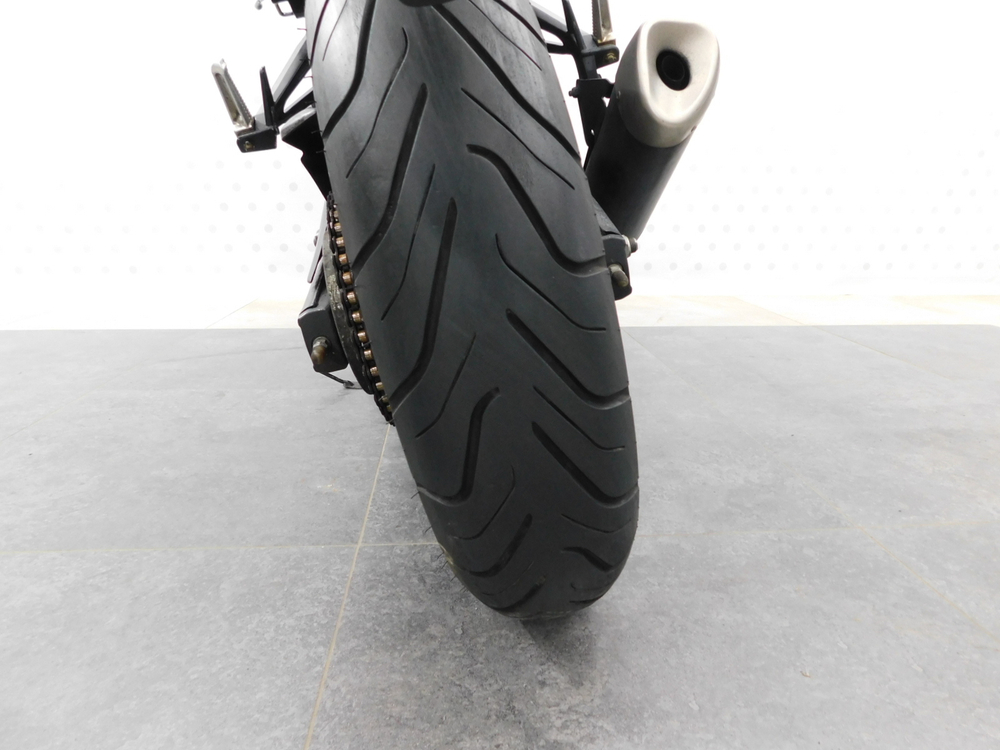 Yamaha YZF-R25 038483