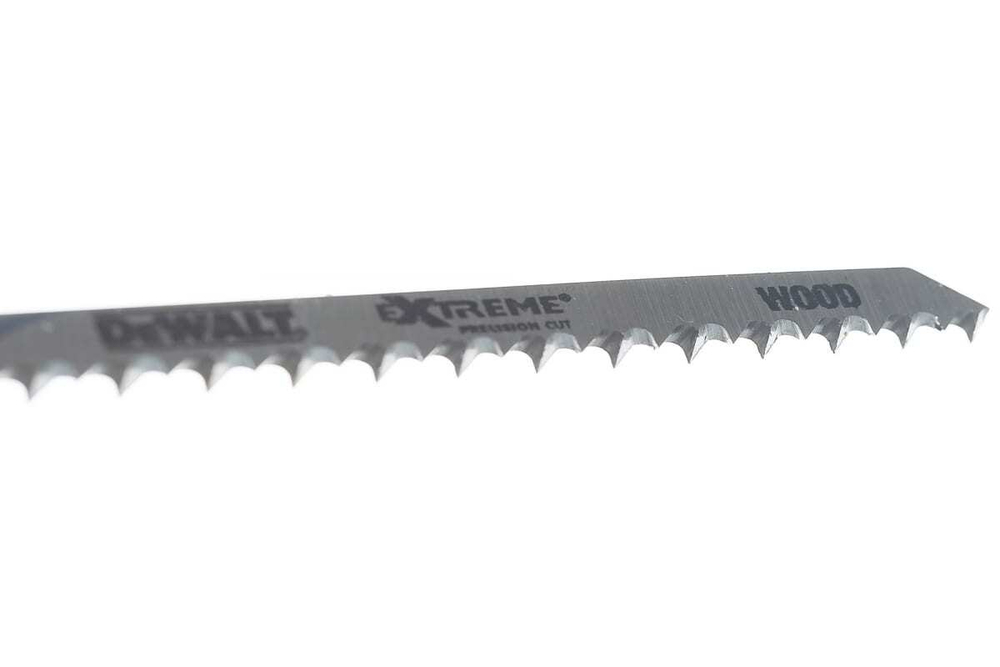 Пилка по дереву для фигурного реза T119BO 82х54 мм, шаг 2.0, 5 шт. DEWALT DT2216