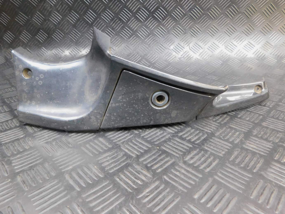 Пластик бака левый Kawasaki ZZR 400 98 14090-1290 052986