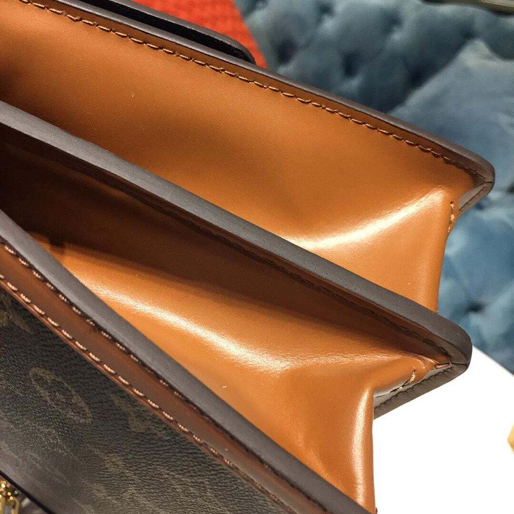 Louis Vuitton Dauphine MM