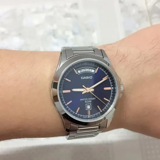 Наручные часы Casio MTP-1370D-2AVDF