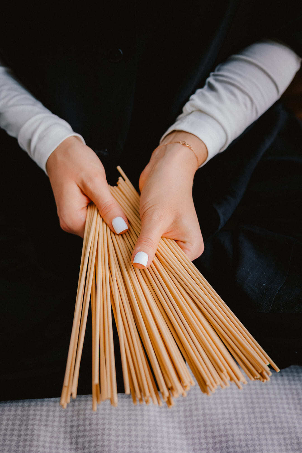 Бежевые фибровые палочки для диффузора 25 см, 100 штук