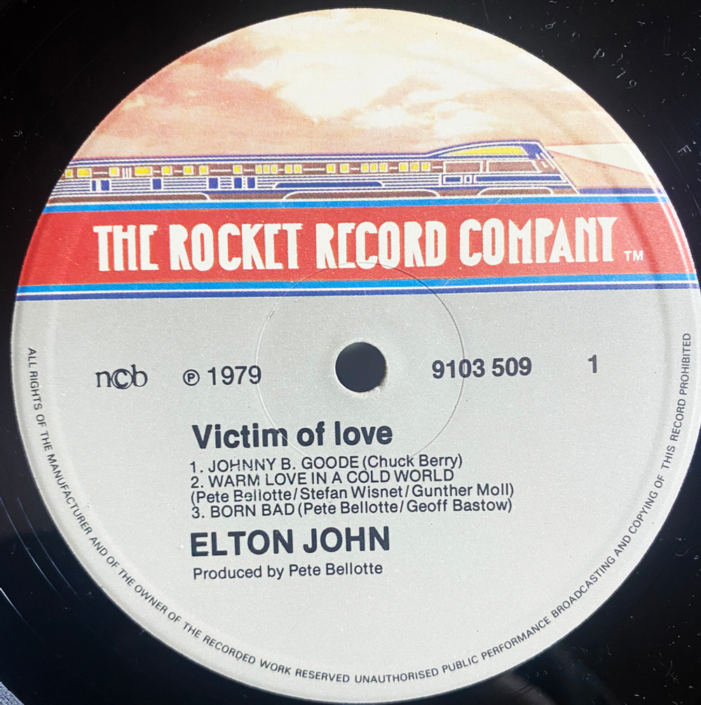 Elton John / Victim Of Love (LP)