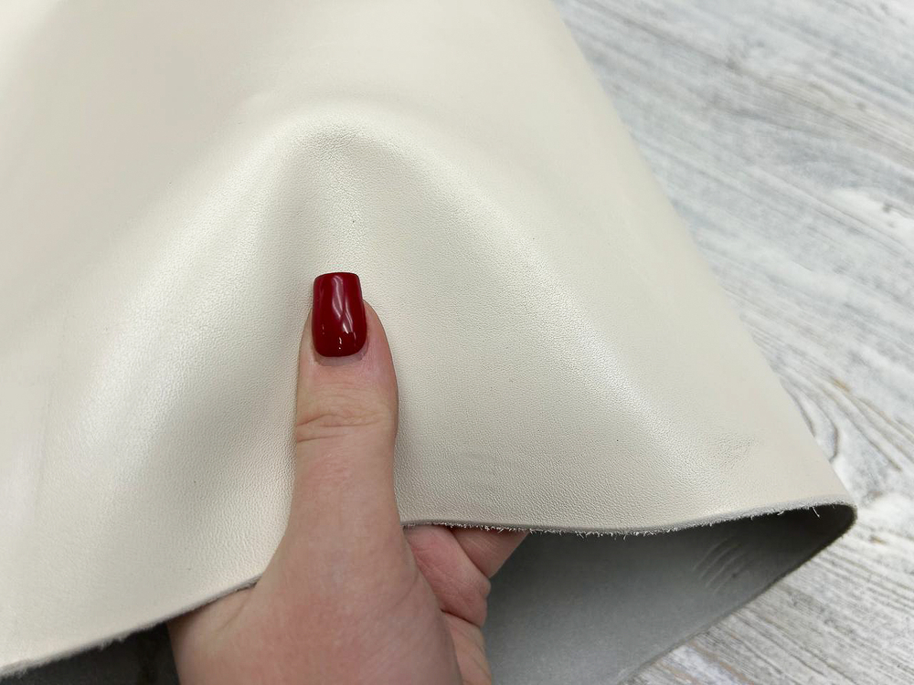 Лот Milky Mix - 2 (1,3-1,5 мм), натуральная кожа