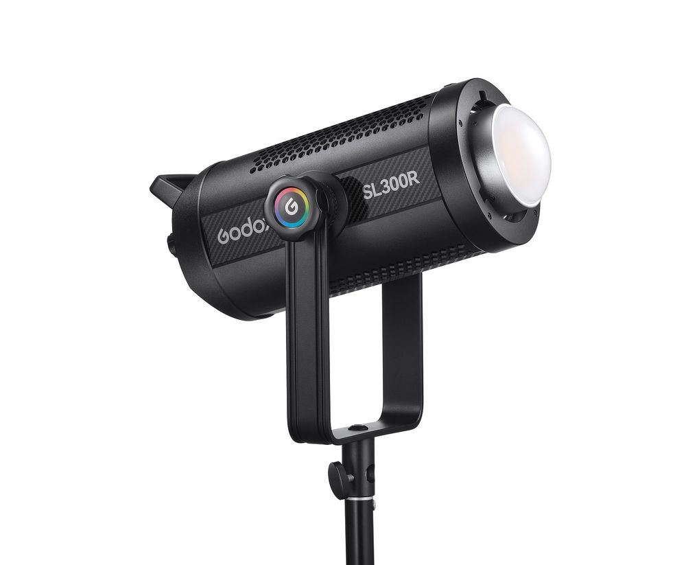 Осветитель светодиодный Godox SL300R студийный