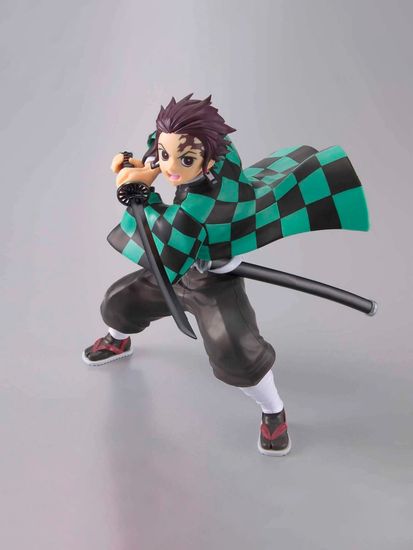 Фигурка Banpresto Demon Slayer Kimetsu no Yaiba Tanjiro Kamado / Фигурка по мотивам аниме "Истребитель демонов", Танджиро Камадо
