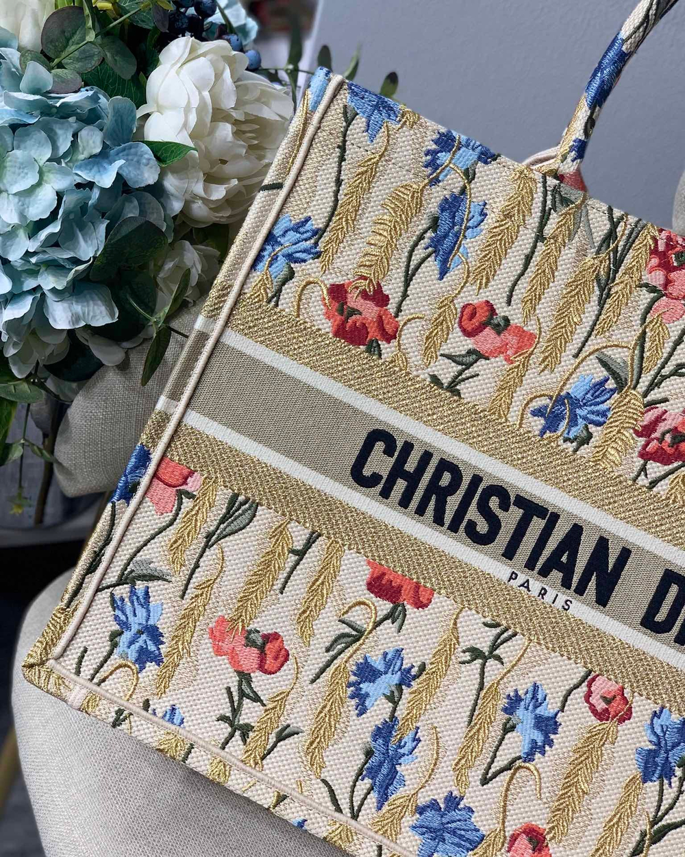 Christian Dior Book Tote 42 cm