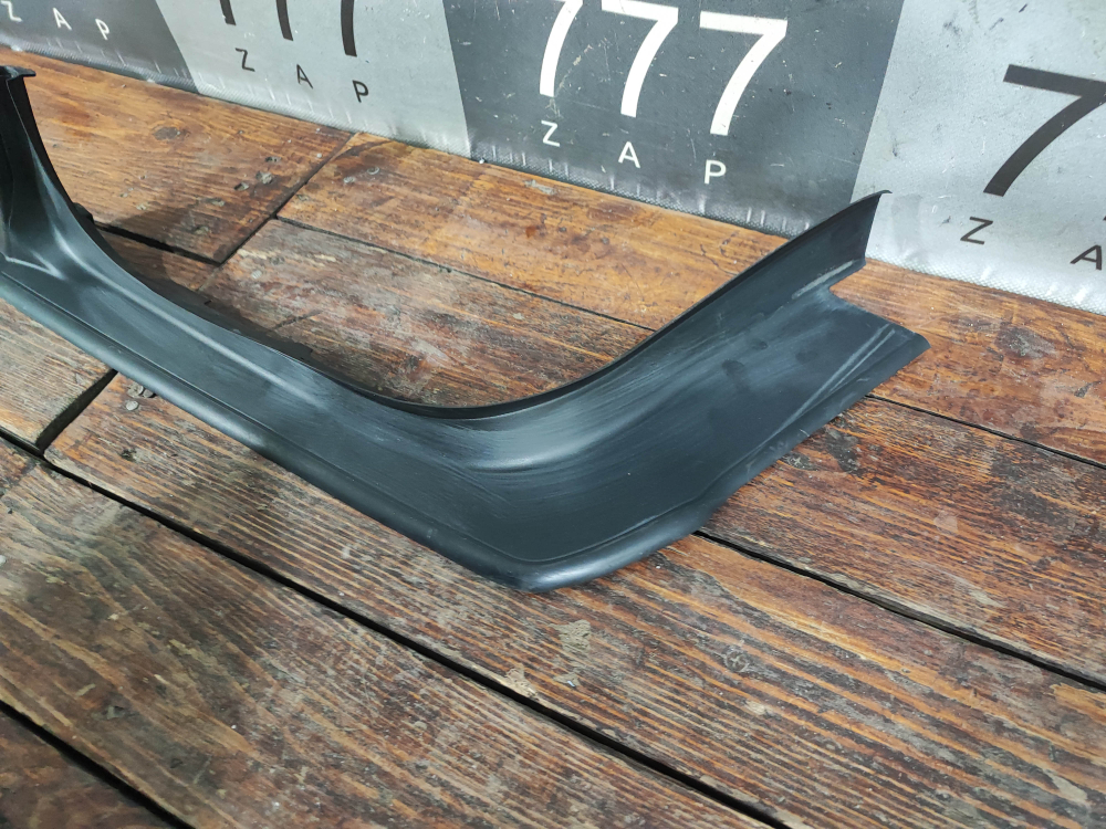 Накладка водостока задняя левая BMW 7-Series (G11) 19-нв Б/У Оригинал 51497489091