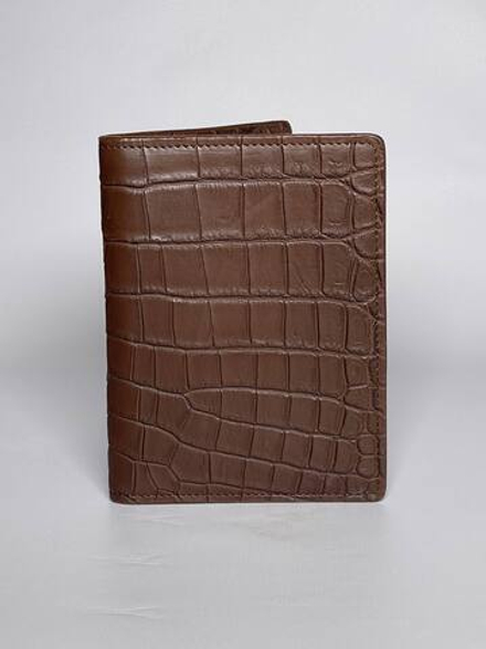 Обложка для паспорта из кожи крокодила Zilli