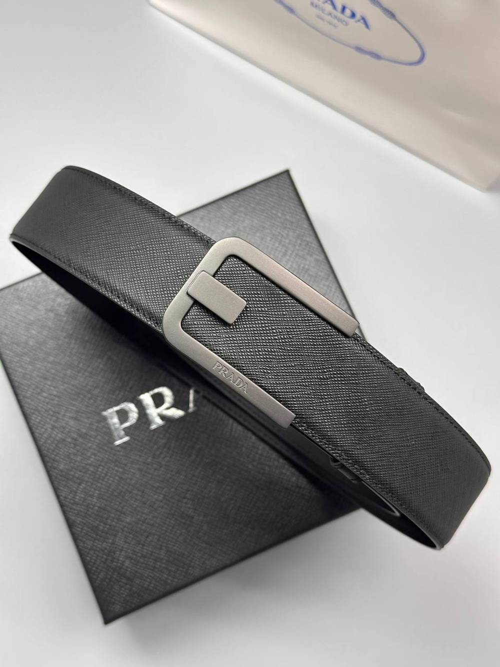Ремень Prada