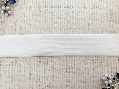 Резинка вязаная плотная, ш. 2,3 см, белый