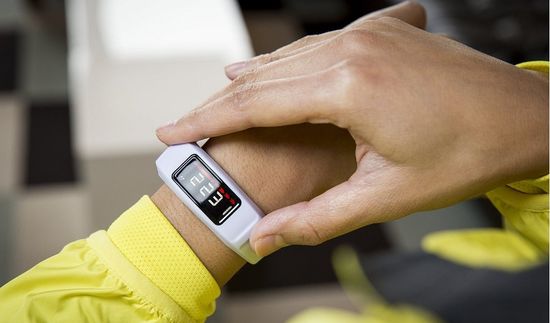 Обзор Garmin Vivofit 2