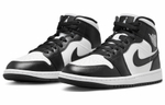 Кроссовки Jordan Air Jordan 1 Mid "Panda" (Женская размерная сетка)