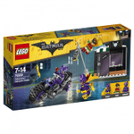 LEGO Batman Movie: Погоня за Женщиной-кошкой 70902 — Catwoman Catcycle Chase — Лего Бэтмен Муви Кино