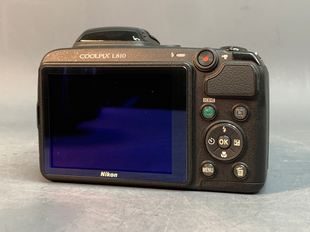 Nikon Coolpix L810