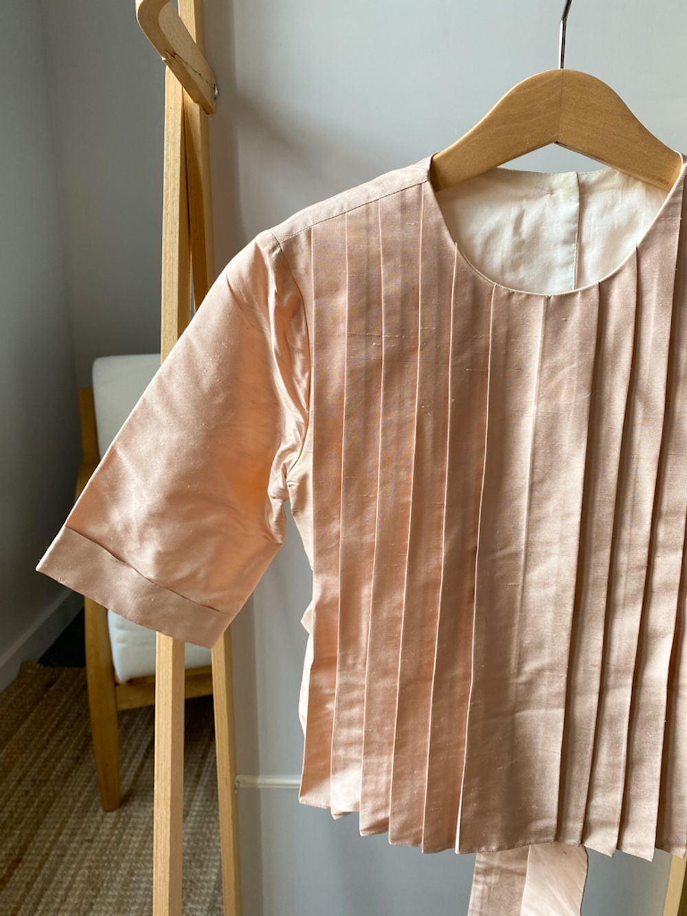 Шелковая блузка Aristocrat, 128