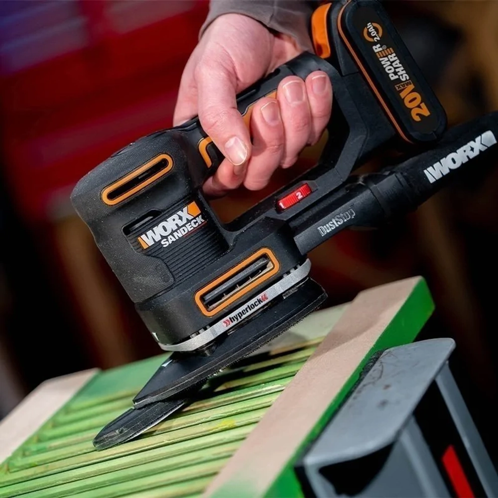 Аккумуляторная виброшлифмашина WORX WX820