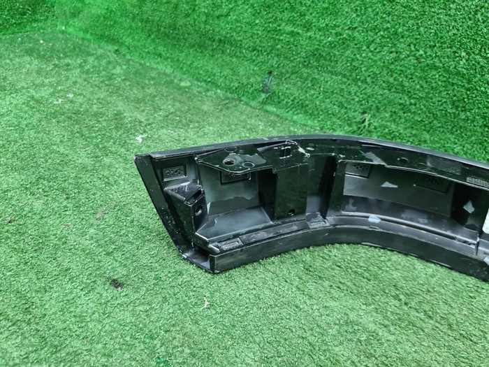 Расширитель передний правый Mercedes G W463 18-нв