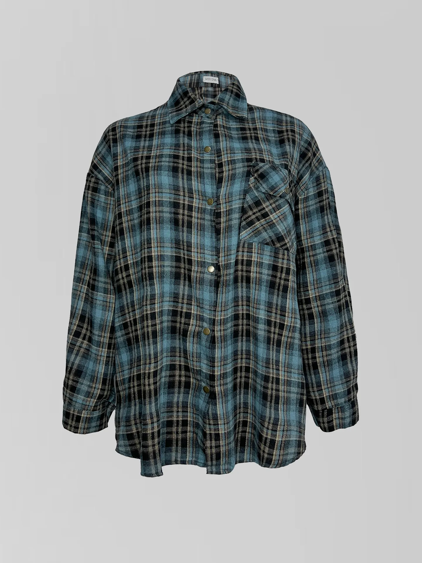Рубашка Miss Diva 11012 в клеточку на кнопках с карманом на груди