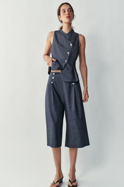 ZARA УДЛИНЕННЫЕ ШОРТЫ ИЗ ЛЬНА С ПУГОВИЦАМИ, ИНДИГО