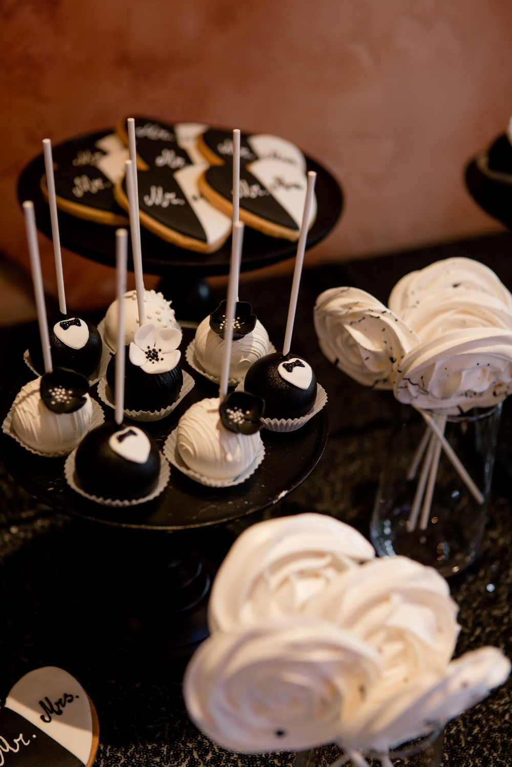 Black & White Party