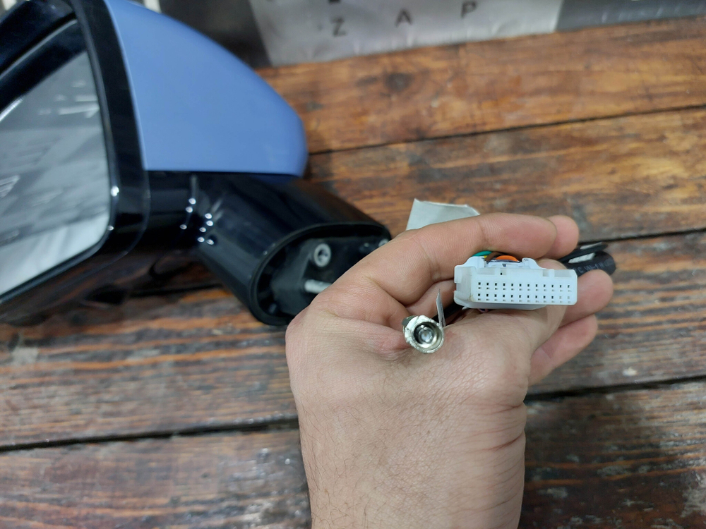 Зеркало левое 22 pin (контактов) Exeed RX 23-нв Б/У Оригинал 601000807AAAWF