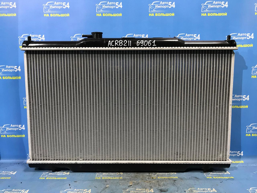 Радиатор двигателя Honda CRV 2001-2006