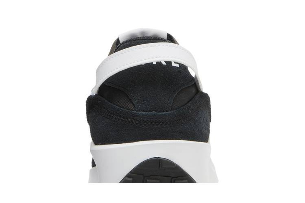 Кроссовки Nike Waffle Debu