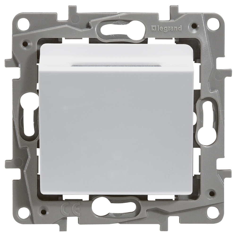 Выключатель карточный с подсветкой с задержкой выключения 2А 250В белый ETIKA Legrand