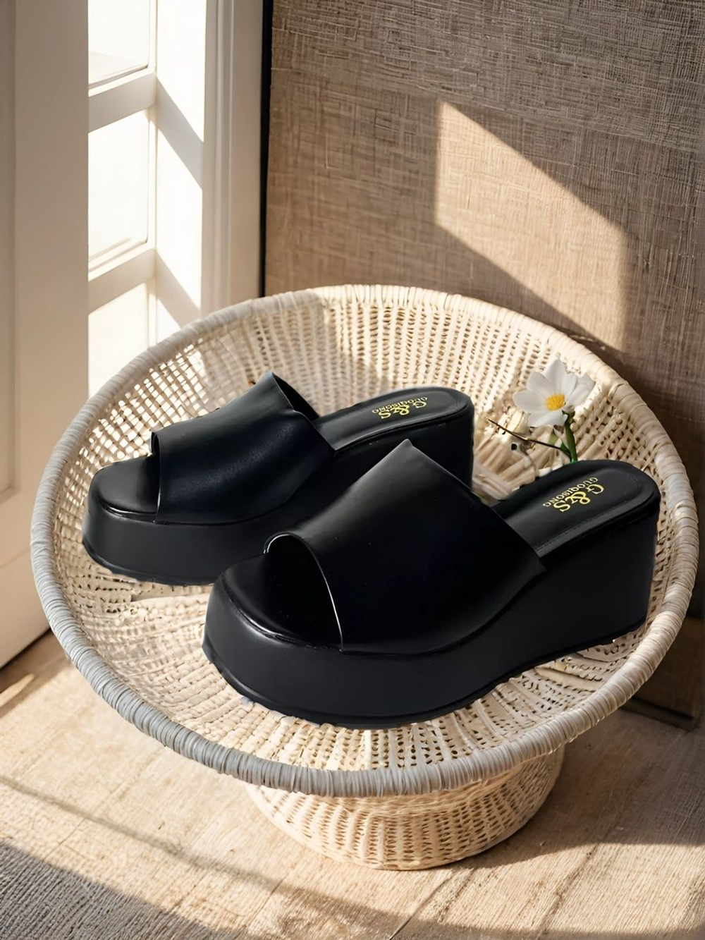 Сабо женские G&S