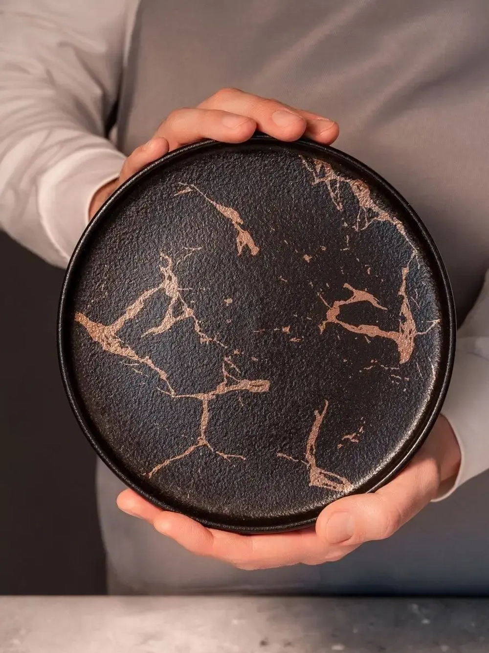 Набор посуды 6 тарелок черный мрамор 20 см