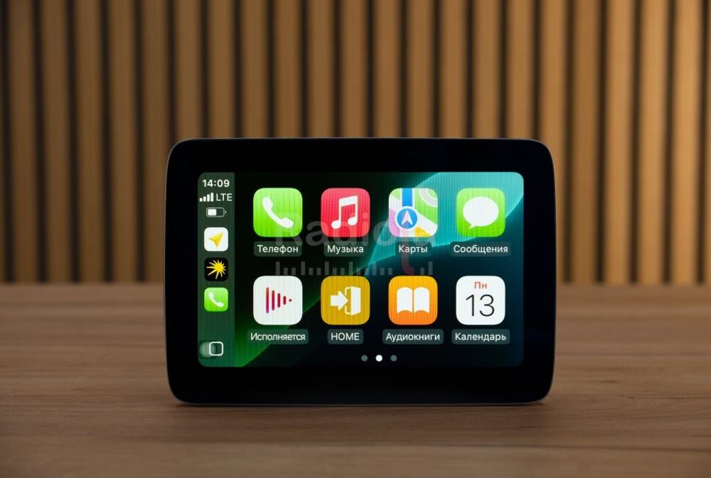 Магнитола для Mercedes-Benz G 2015-2018 - Radiola RDL-7706-L монитор 8.4" на Android 13, 8Гб+128Гб, CarPlay, 4G SIM-слот