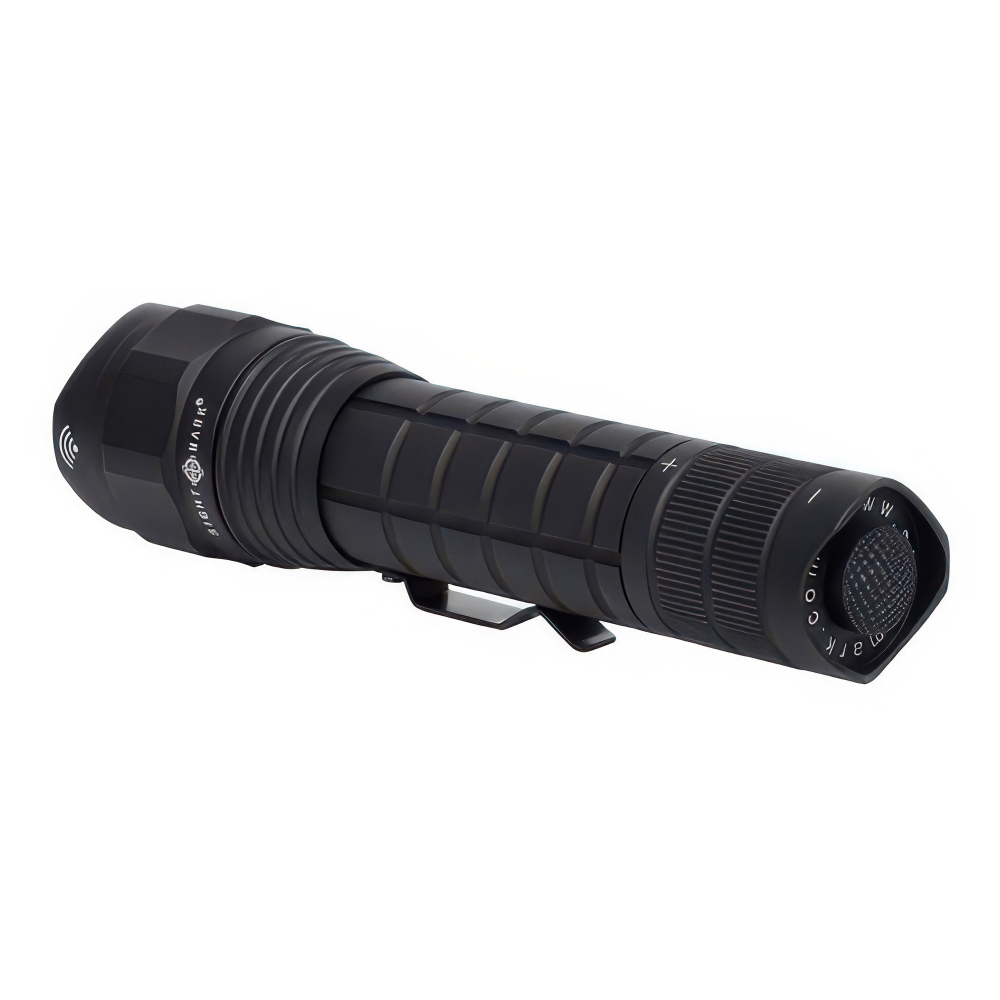 Фонарь Sightmark Q5 Triple Duty Tactical — устойчивость к отдаче любого охотничьего оружия — подходит для установки на винтовки, карабины и другие виды огнестрельного оружия