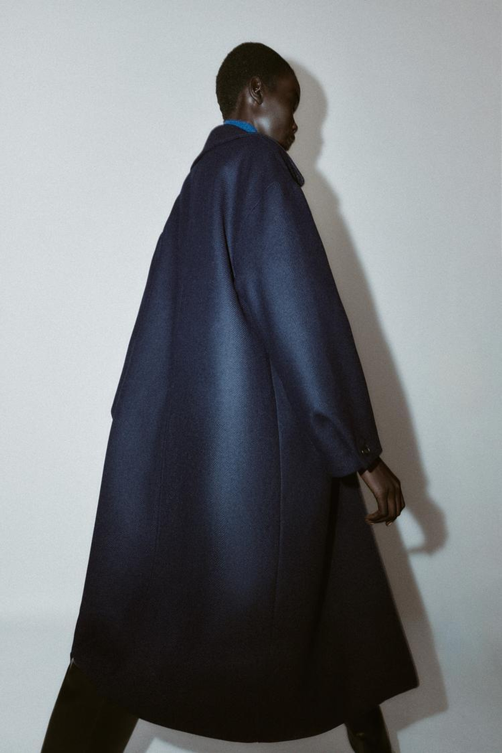 ZARA ДЛИННОЕ ПАЛЬТО ОВЕРСАЙЗ, МОРСКОЙ СИНИЙ