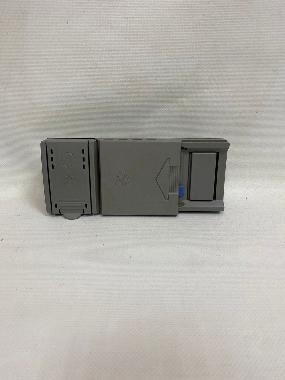 3.3 Дозатор моющих средств Bosch 490467 б/у для посудомоечной машины