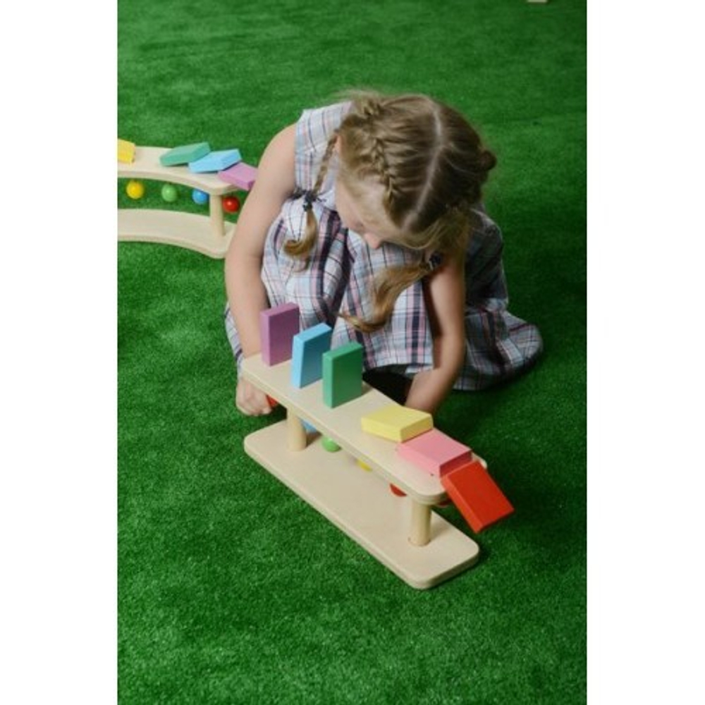 Тактильно-развивающая панель Разноцветное домино