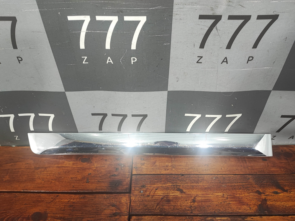 Накладка двери задней правой Chery Tiggo 8 Pro 21-нв Б/У Оригинал 16V0TP910