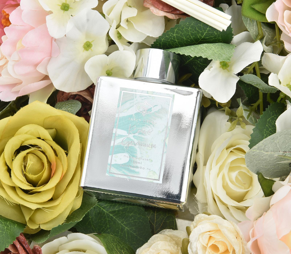 Розовая Герань 180мл Ароматический диффузор Sofi De MarkO