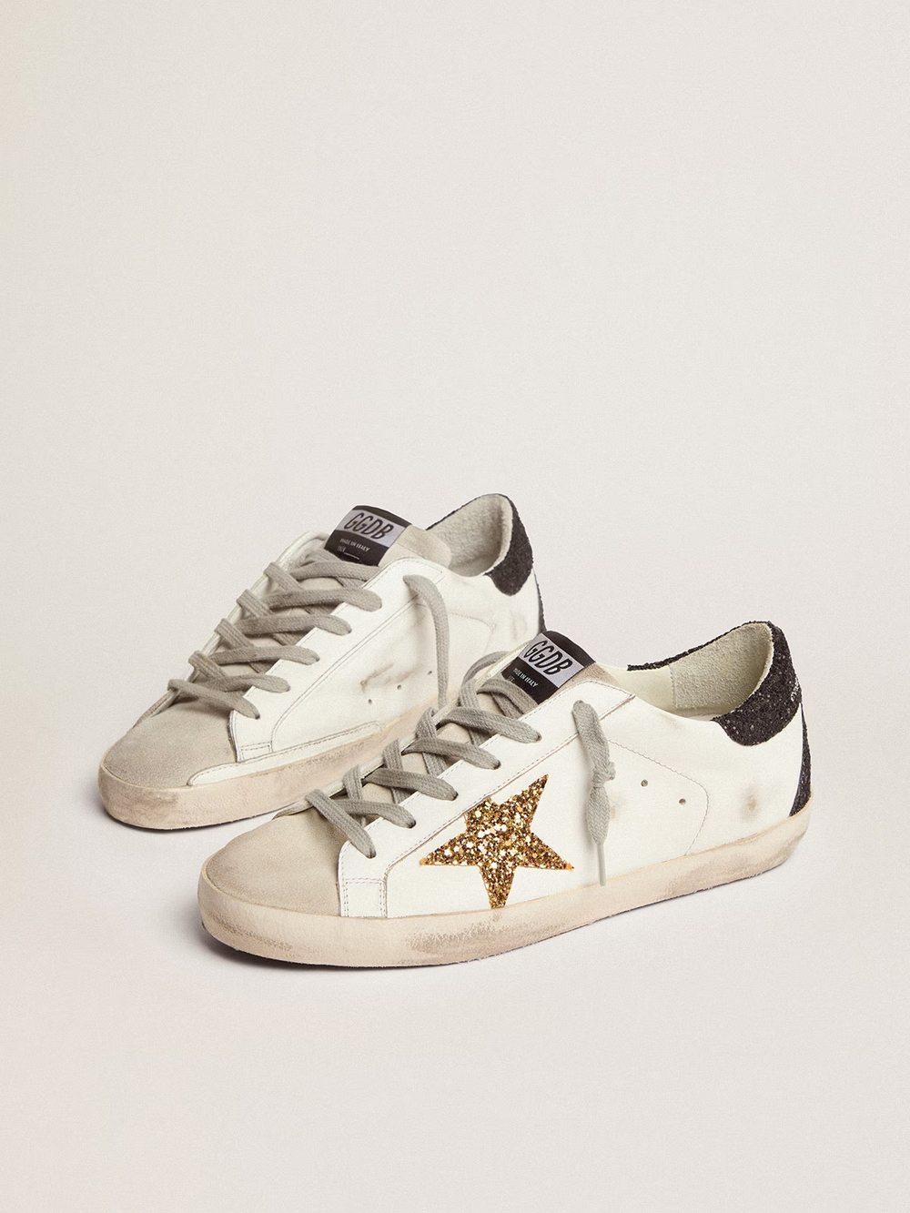 Super-Star in nappa leather with gold glitter star and black glitter heel tab