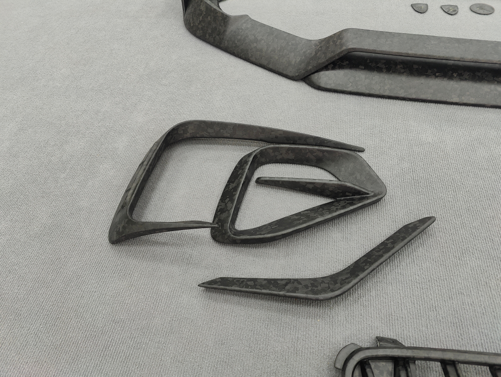 Карбоновый обвес для Bentley Continental GT 2024+ Бентли Континенталь