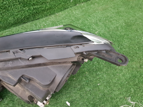 Фара правая Toyota RAV4 4 CA40 (2015-2019) LED