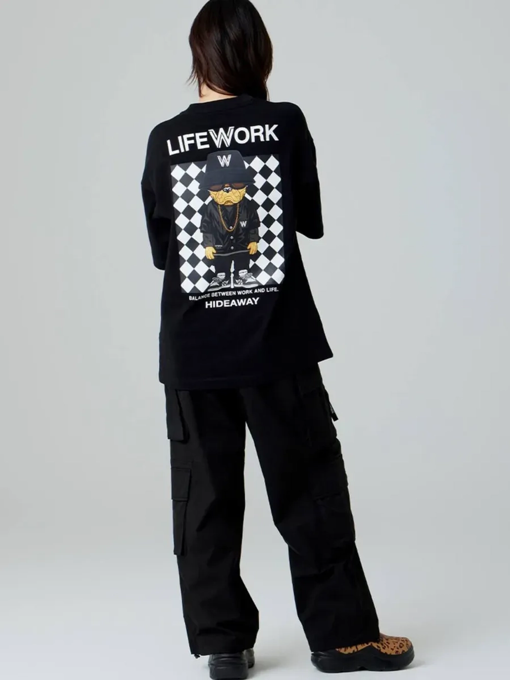 Футболка с принтом chekerboard hipdok на спине