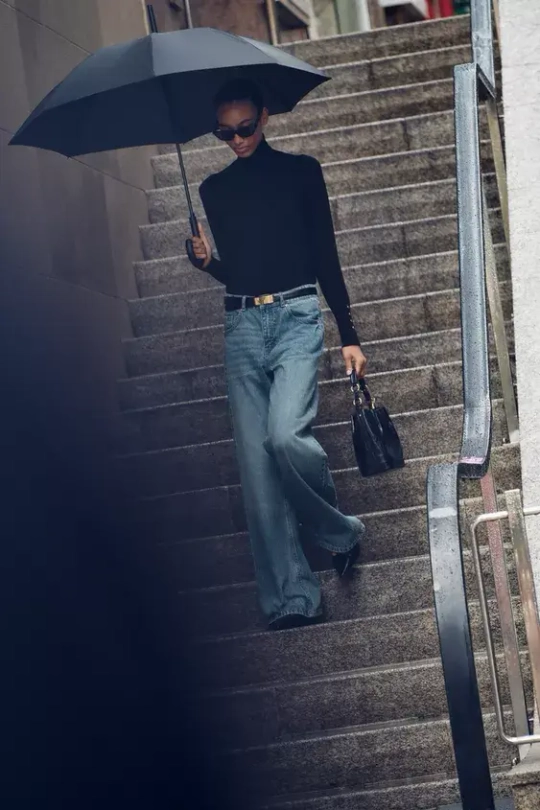 ZARA БАЗОВЫЙ ОДНОТОННЫЙ ДЖЕМПЕР, ЧЕРНЫЙ