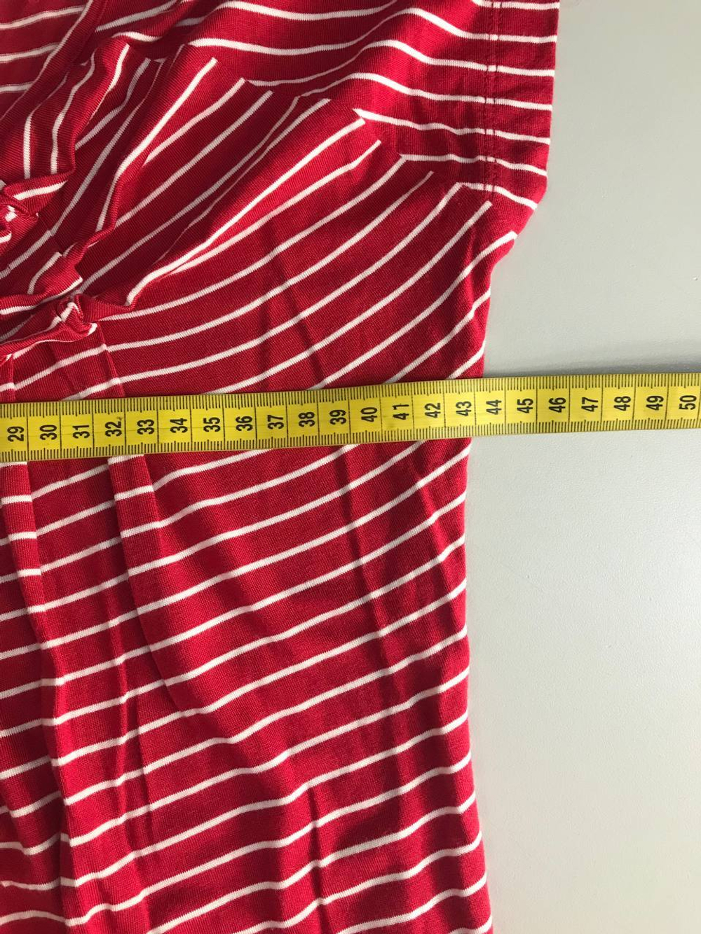 Футболка в полоску, визуально на 44 размер