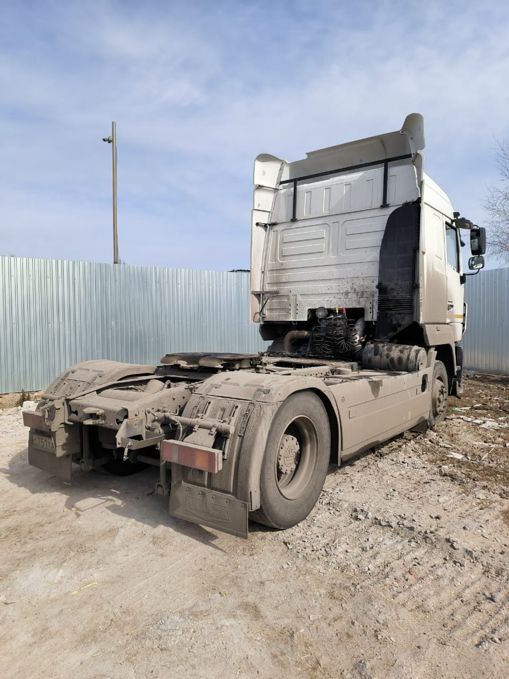 МАЗ 5440 4x2 Седельный тягач 544028-570-031 (Дизельный, 11,8 л, 428 л.с., МТ)