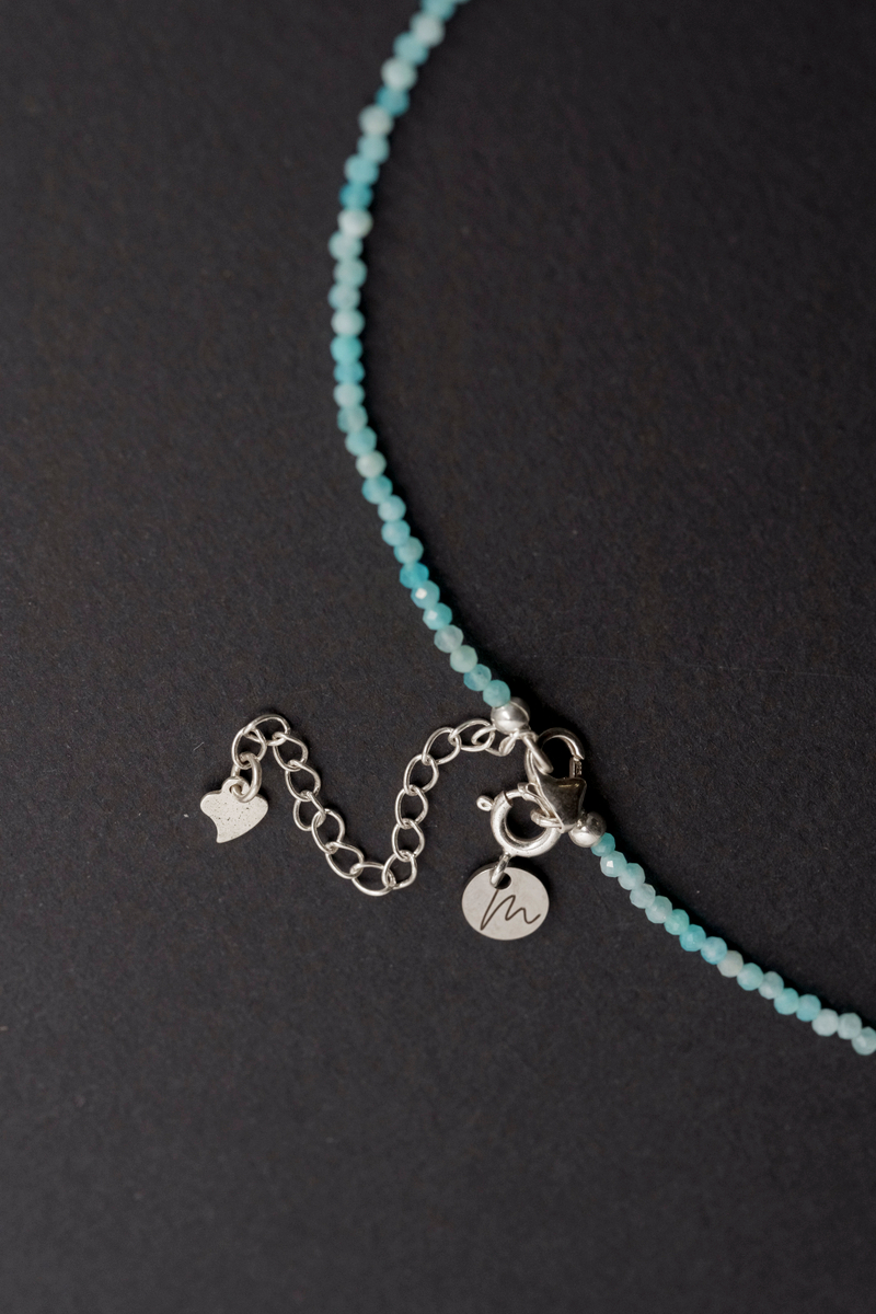 Браслет "Memo about Summer" тонкий из амазонита, на замочке серебро 925