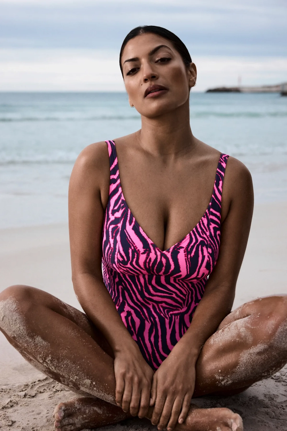 PRIMADONNA SWIM MALAB Купальник с глубоким V-образным вырезом без косточек, ярко-розовый