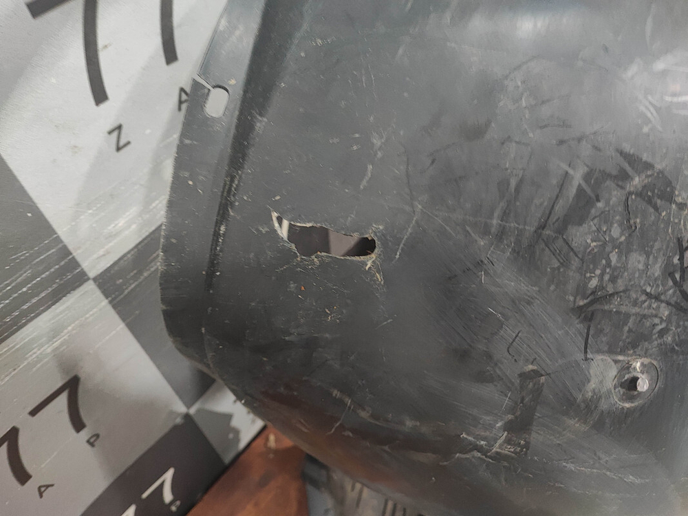 Подкрылок передний правый BMW X1 (F48) 15-нв Б/У Оригинал 51717342176